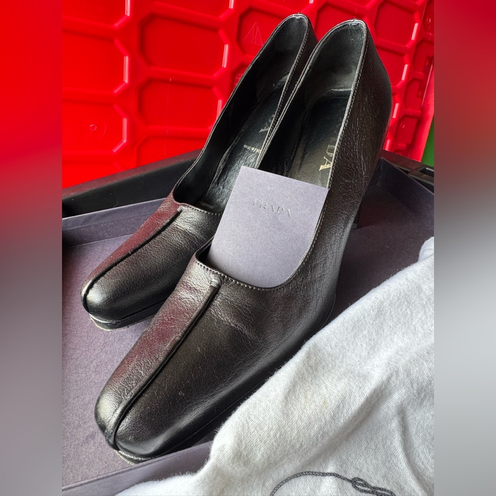 Vintage Prada Black Leather Women's Shoes